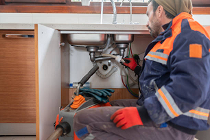 Tarabya Lavabo Tikali Boru Açma